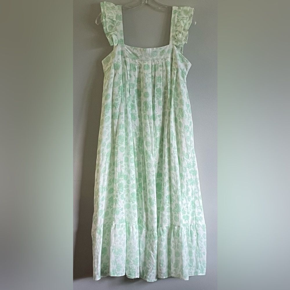 Mable Green Floral Flutter Sleeve Maxi Size Medium